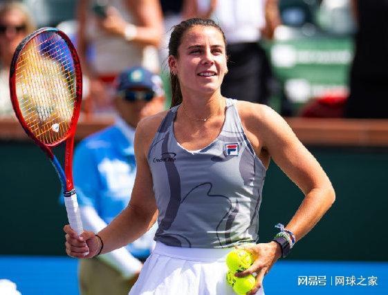 他们利用两 他们利用两